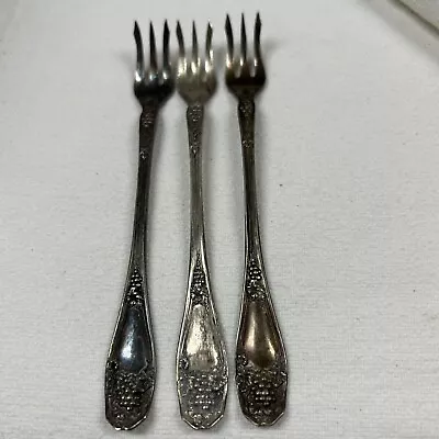 3 RCCO Rogers Cutlery Co Silverplate Pickle Cocktail Forks Small Vintage C112 • $12.99