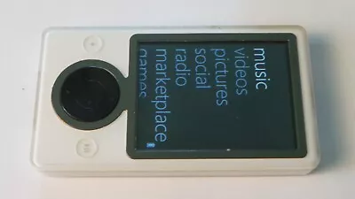 Microsoft Zune 30 White (30 GB) Digital Media Player - Works Great • $69.99