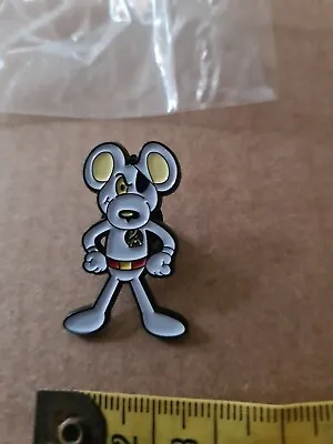 Dangermouse Metal &  Enamel Pin Badge Danger Mouse Penfold Cartoon New  • £4.85