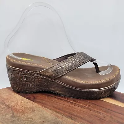 Volatile Sandals Women's 8 Brown Vegan Croc Comfort Platform Wedge Chunky Thong • $24.97