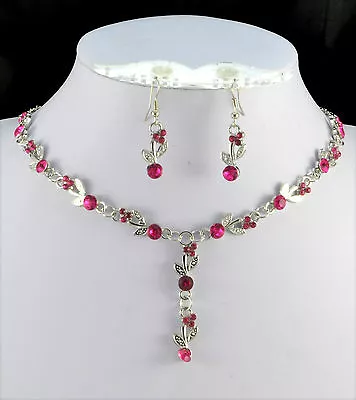 £3.99 • Buy Silver Tone Hot Pink Crystal Necklace & Earrings Set