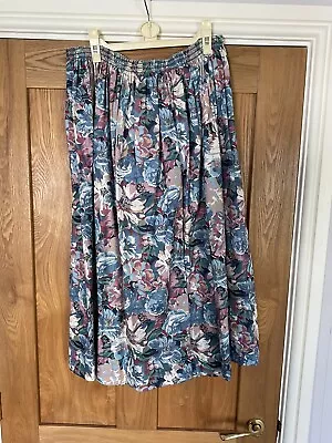 Liberty Vintage Skirt • £5