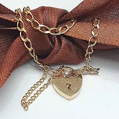 Ladies Yellow Gold 9ct (375 9K) Elongated Link Heart Padlock Chain Bracelet • $353.74