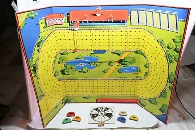 Vintage Cadaco 1945 Washington Park AMERICAN DERBY HORSE RACE Board Game • $45