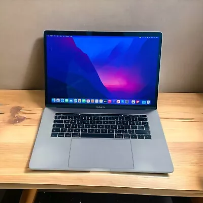 MacBook Pro 2016 A1707 15in I7 16GB RAM 256GB SSD Warranty MS Office (H78) • £229.99