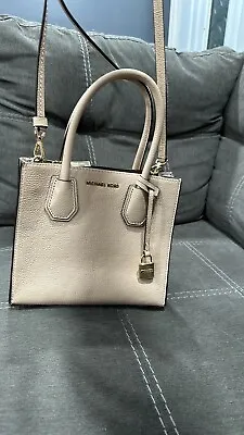 Michael Kors BeigeMercer Tote • $85