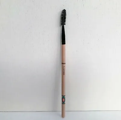 MAC  Vibe Tribe Collection  Synthetic Eye Lash Brush Full Size Brand New! • £7.41