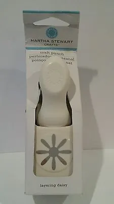 Martha Stewart LAYERING DAISY Punch New In Packaging Flower Plain Propeller • £30.64