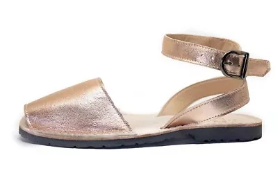 The Spanish Sandal Co Avarcus Metallic Sandal Size 7.5 • $89.99