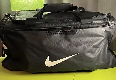 Vintage 1990’s  XL NIKE Black Nylon Mesh Can Canvas Duffle Travel Gym Bag GUC • $27.95