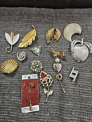 Vintage Lot  14 Brooch Pin  Costume Jewelry Rhinestone Pearl Dangle More BSK • $14.99