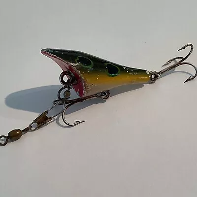 Vintage Unknown / Unbranded Wood Fishing Lure • $18.50