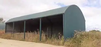£4500 • Buy Large Steel Farmyard Barn In HUNTINGDON, CAMBRIDGESHIRE - Used 