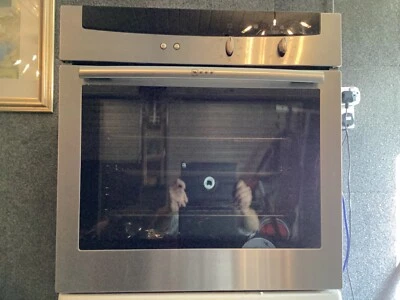 £150 • Buy Neff Single Built-in Oven