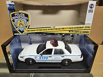 1:18 Greenlight Ford Crown Victoria Nypd New York Police Department Lights Siren • $200