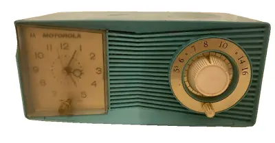 Vintage 1960 Motorola Clock Radio Model #C15JK23 • $89.75