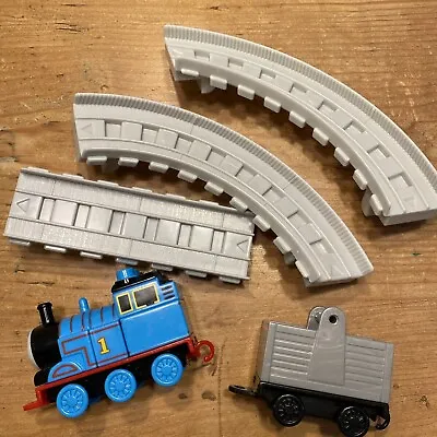 Mega Bloks Thomas Train Blocks Thomas Cargo Car  Track Lot • $16.99