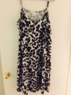 $40 • Buy Womens Plus Size 28 Asos Curve   Midi Dress Black And White Grey And Rust
