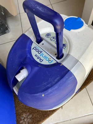 £20 • Buy Dulux Paint Pod