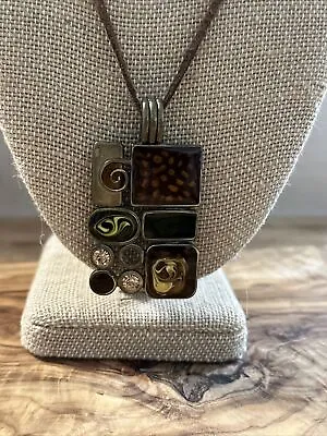 Premier Designs Magnetic Closure Pendant  GALLERY  With Brown Suede Necklace • $12.95