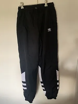 $40 • Buy Adidas Track Pants Womens 6 