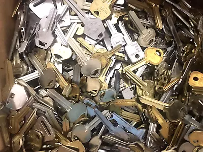 $34.99 • Buy Large Lot Of Misc Key BLANKS 3 Lbs HOUSE, CARS, COMMERCIAL. Some Old Some New