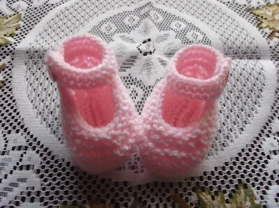 £1.95 • Buy Hand Knitted  Baby Shoes / Booties 0-3 Months 