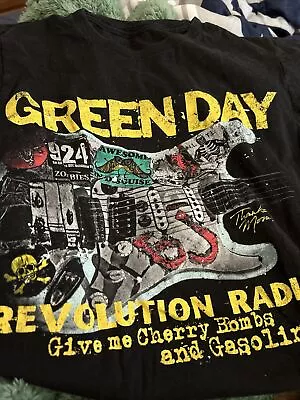 XS Green Day Tshirt • $6