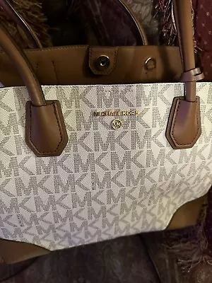 Michael Kors Purse New • $50