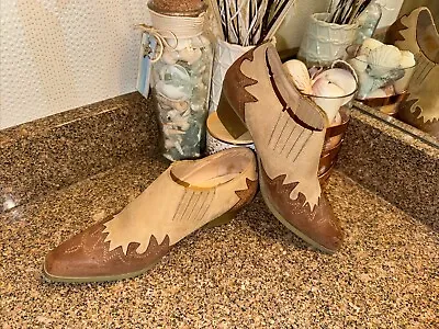 Oak Tree Farms Brown Leather Cowboy Boots Ankle Western Shoes Mules Booties - 8 • $39.98