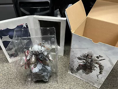 Assassins Creed 3 Collectors Edition W/ Statue Bow & Belt Buckle (no Game) • $10