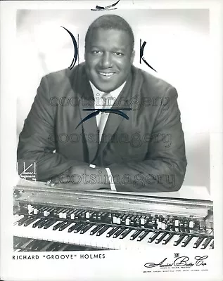 1969 Press Photo Soul Jazz Organ Player Richard Groove Holmes 1960s • $15