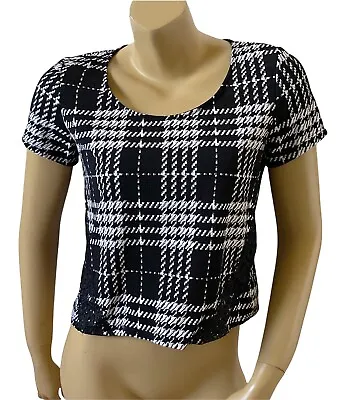 CHARLOTTE RUSSE Womens Size Medium Plaid Lace Trim Short Sleeve Crop Top Shirt • £3.29