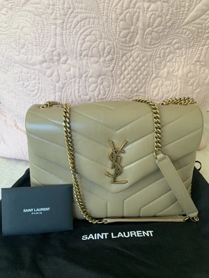 $2800 • Buy YSL Saint Laurent Small LouLou Bag