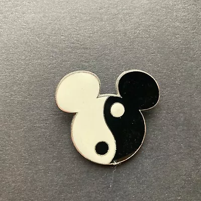 Mickey Head - Yin Yang - Disney Pin 193 • $4.90