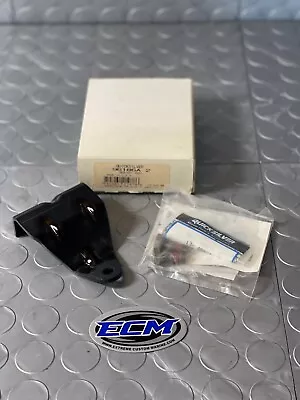 Mercury Mariner Quicksilver Outboard Steering Arm Bracket 20/25 HP  OEM  96186A2 • $21.95