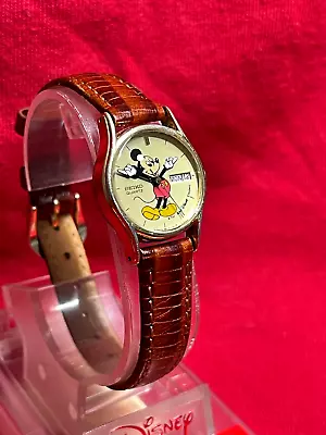 Seiko Mickey Mouse Watch Day / Date New Band Crystal Silver Oxide Battery Nice! • $59