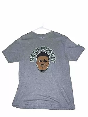 Giannis Mean Muggin Shirt Men’s Large Milwaukee Bucks • $20