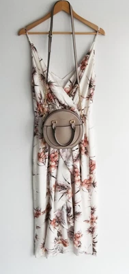 $39 • Buy FRESH SOUL + FOREVER NEW Size 12 Tropical Floral Dress & Crossbody Bag SAVE $169