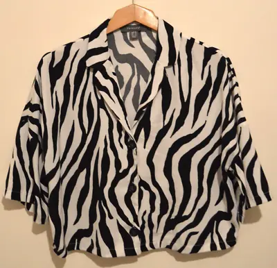 Primark Size UK 10 Zebra Animal Black White Crop Thin Blazer Jacket Cardigan Top • £5