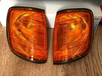 $40 • Buy 💙💛TURN SIGNAL MERCEDES W124 E-Class BLINKER W124 TYC