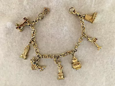 VTG Souvenir New York City Gold Tone Statement Retro Dangle 7  Charm Bracelet • $19.99