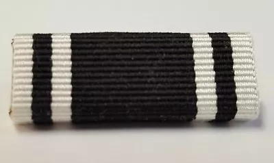 £5 • Buy  1 Fullsize Medal Ribbons On Pin Brooch - Prison Service Long Service