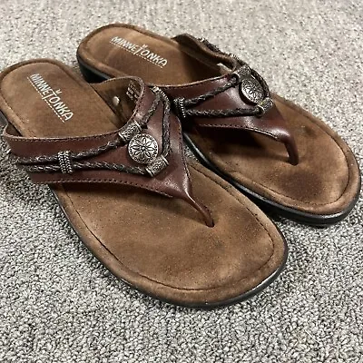 Minnetonka Sandals Flip Flops Slide On Brown Leather Women's Size 8 Woven Detail • $26.95