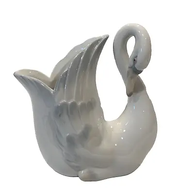 Lladro Zaphir Swan Vase Figurine  Llardo • $39.99