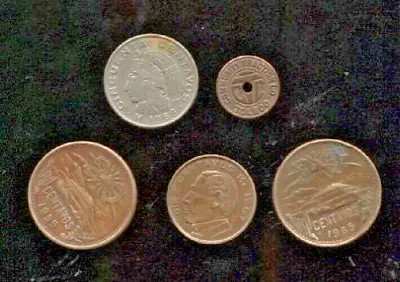 4 Vintage Mexico Coins & 1 Toledo Transit Token • $2.35