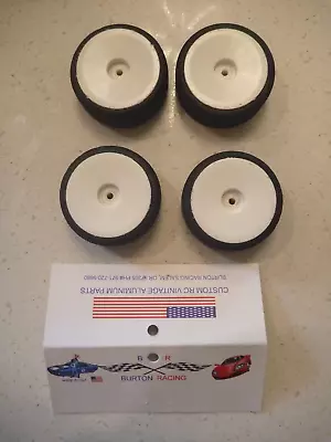 Vintage Rc HPI Micro 1/18 Duratrax White Wheels Tire Set Nice Shape Nice Foam • $13.88