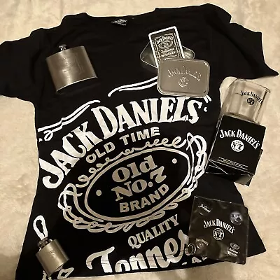 (Lot 16) Jack Daniels Gift Set  T-shirt Glass Cards 2 X Hip Flask & Badges • £25