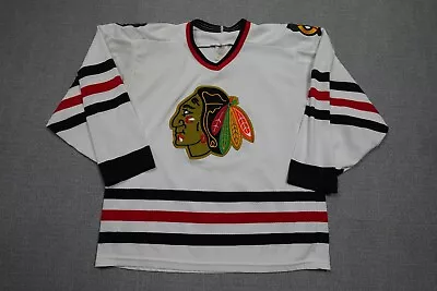 Vintage Chicago Blackhawks Jersey Men Medium White Sweater CCM Jersey NHL Retro • $39.97