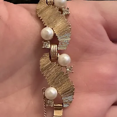 Vintage Crown Trifari Faux Pearl Rhinestone Brushed Gold Tone Bracelet READ • $34.99